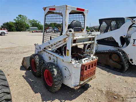 how to identify a bobcat 610 skid steer|used 610 bobcat for sale.